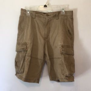 Men’s Old Navy cargo shorts